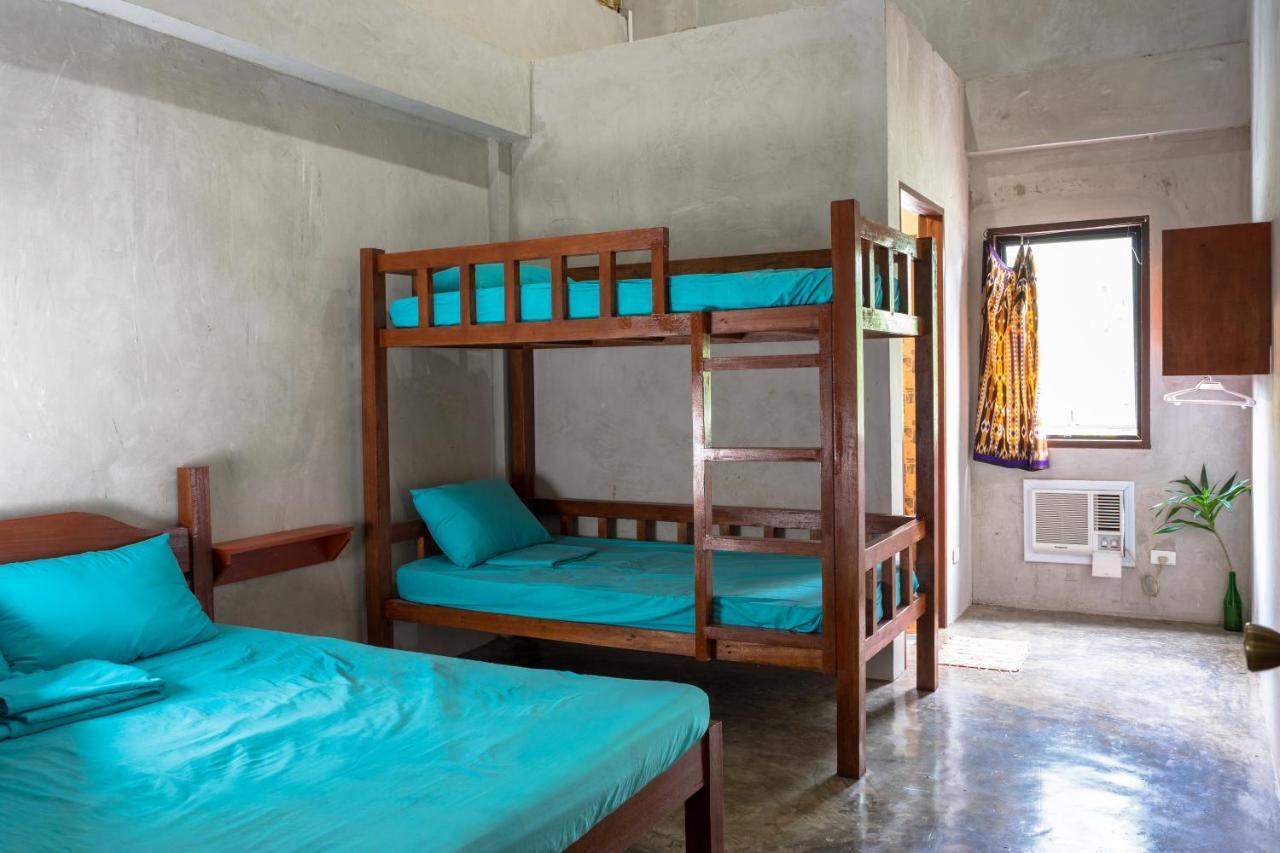 Sinag Hostel (Adults Only) General Luna  Extérieur photo