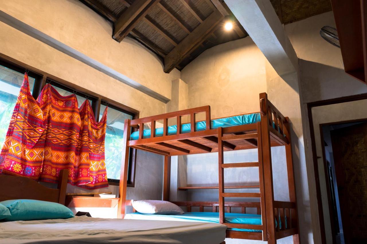 Sinag Hostel (Adults Only) General Luna  Extérieur photo