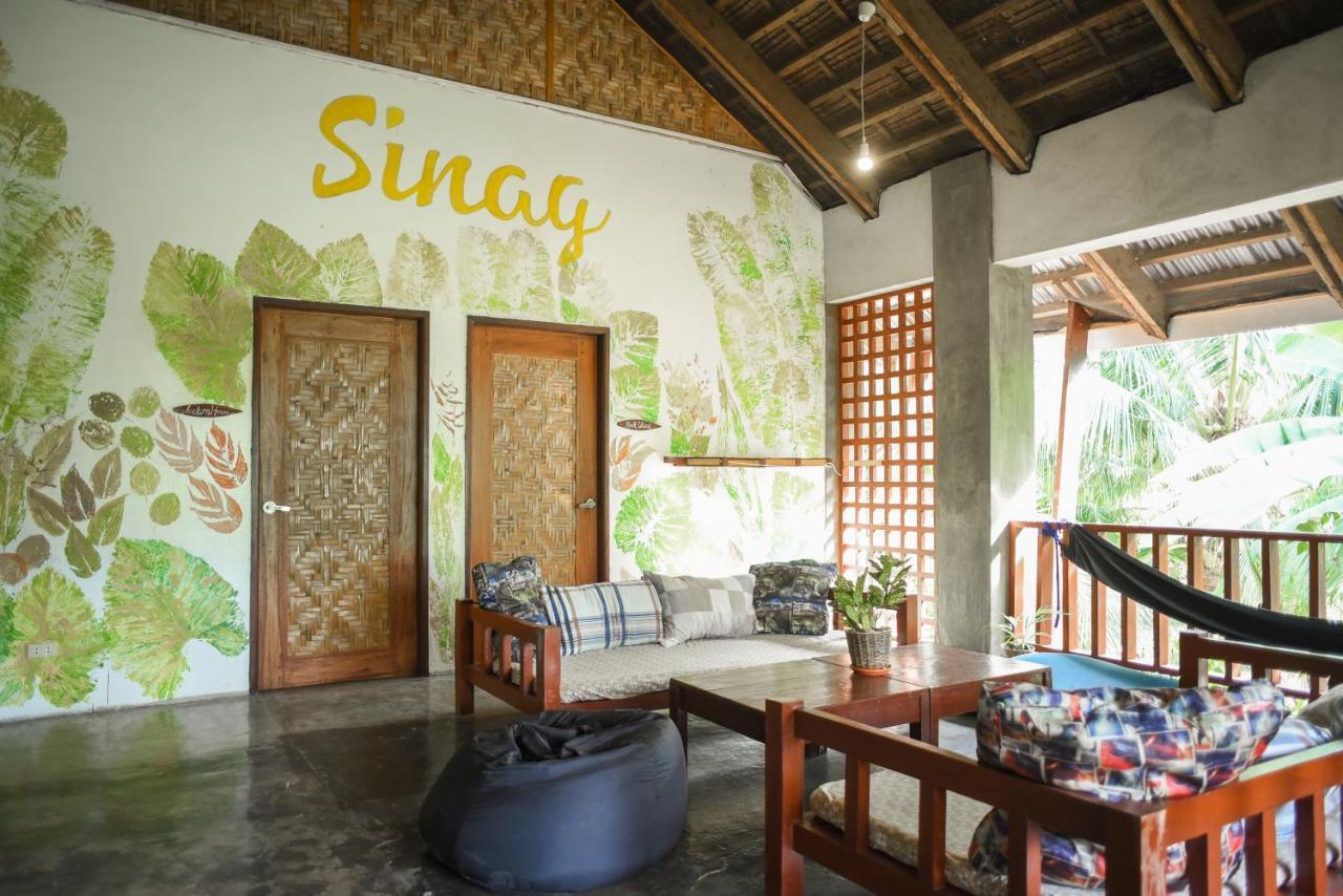 Sinag Hostel (Adults Only) General Luna  Extérieur photo