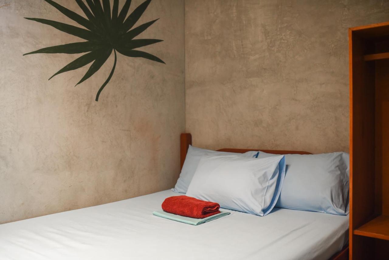 Sinag Hostel (Adults Only) General Luna  Extérieur photo